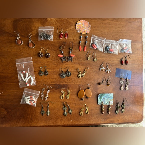 Earring bundle - Picture 8 of 10